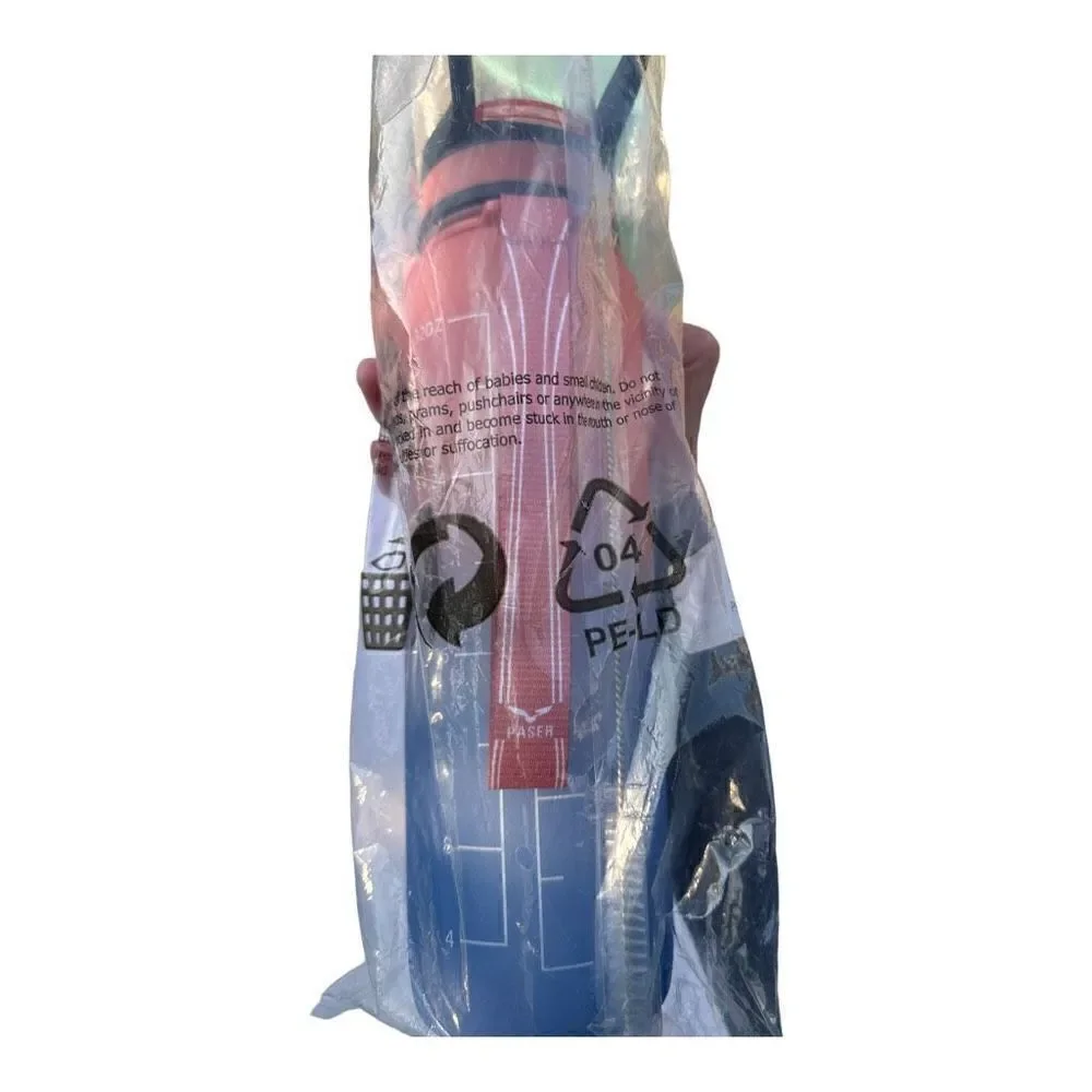 New 32 ounce ombré water bottle pink to blue with drinking straw time marker